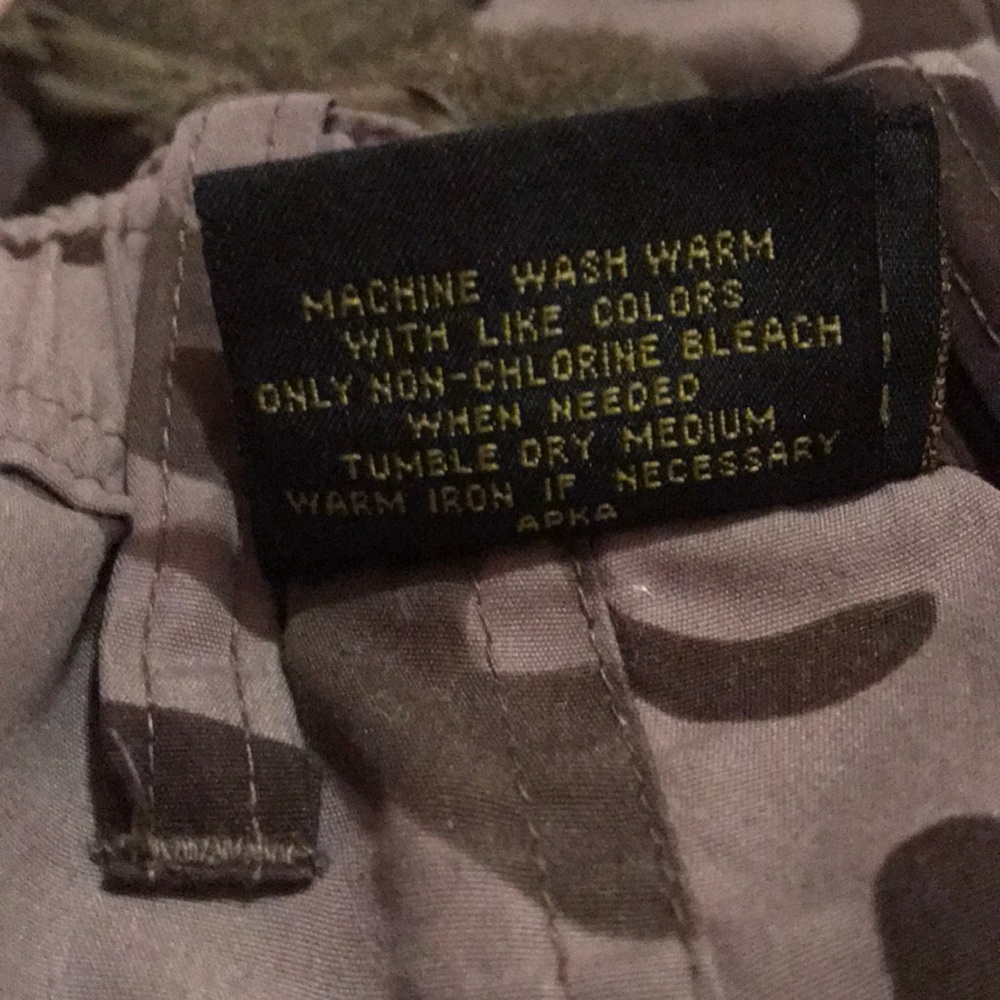 A.P.C.O. SURPLUS GOODS CAMOUFLAGE BIG BOY SHORTS - Picture 8 of 8